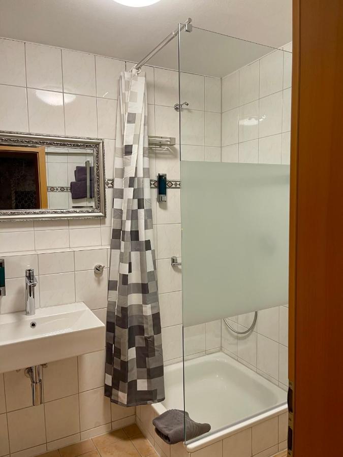 Hotel Mythos "Apartments" Markgröningen Buitenkant foto